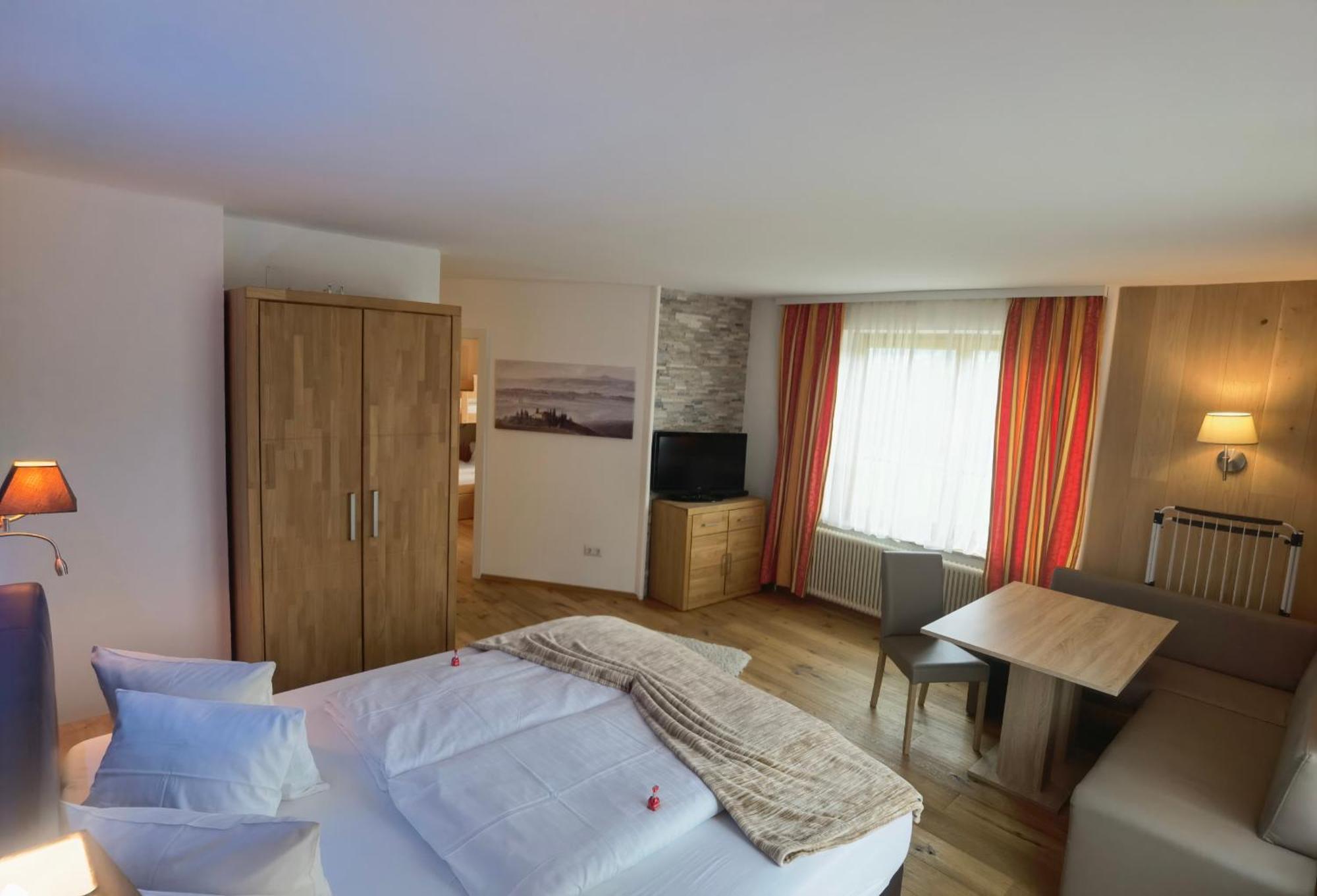 Hotel Kaerntnerhof & Suiten 3 Presseggersee Εξωτερικό φωτογραφία