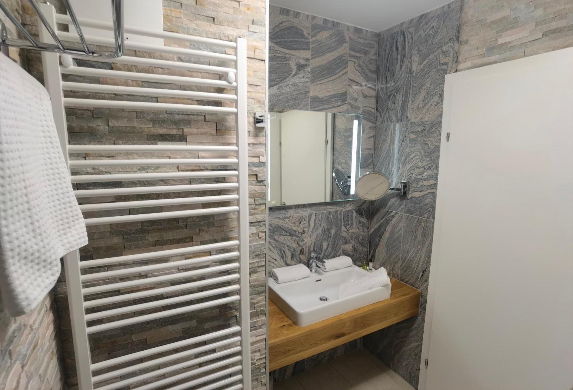 Hotel Kaerntnerhof & Suiten 3 Presseggersee Εξωτερικό φωτογραφία